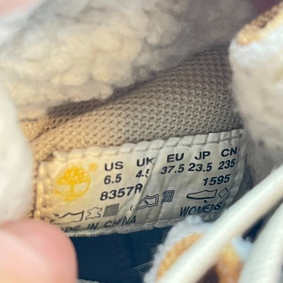 Timberland Wheat Nubuck Canvas Fold Over Lace Up Work Boots Women's Size 6.5 - Picture 14 of 14